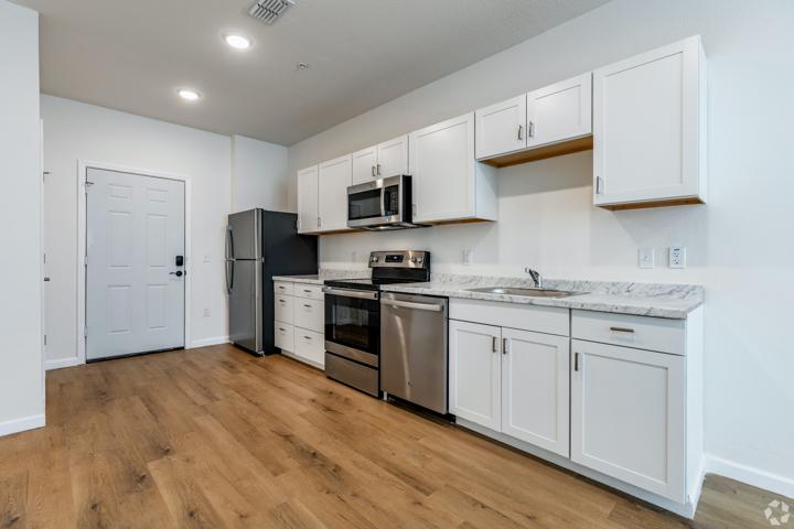 Bradenton Lofts photo 9