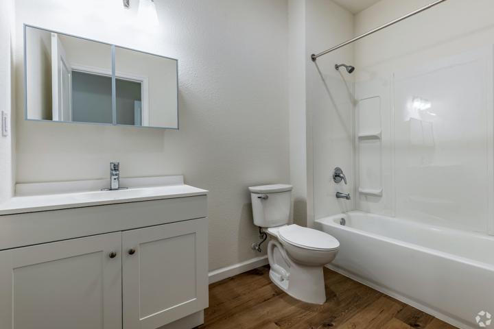 Bradenton Lofts photo 11